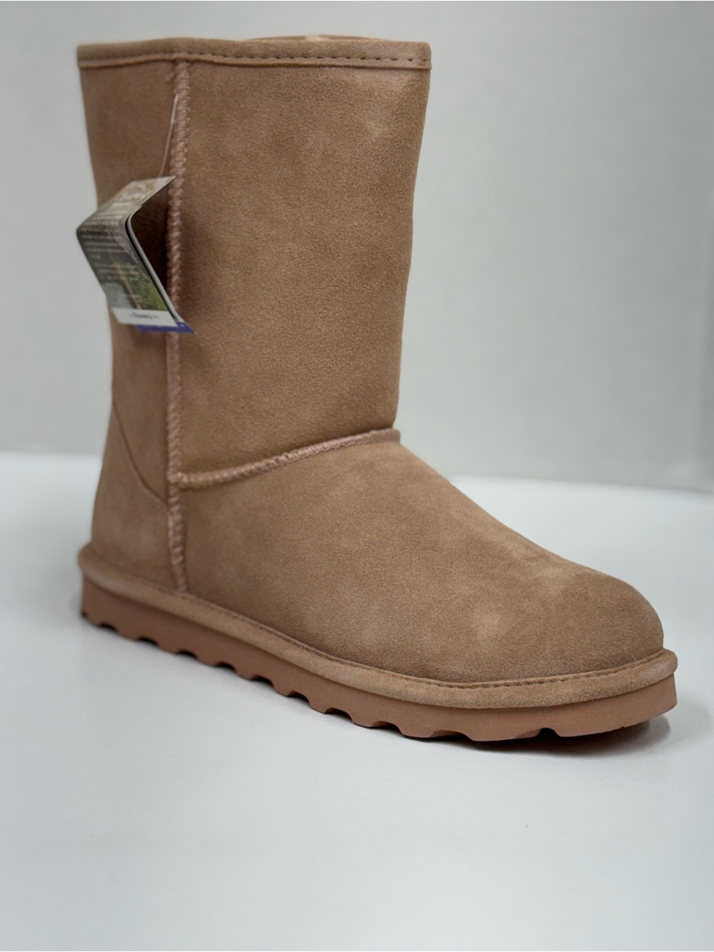 Bearpaw Women's Elle Short Boot, Blush, Size 10 - New without box